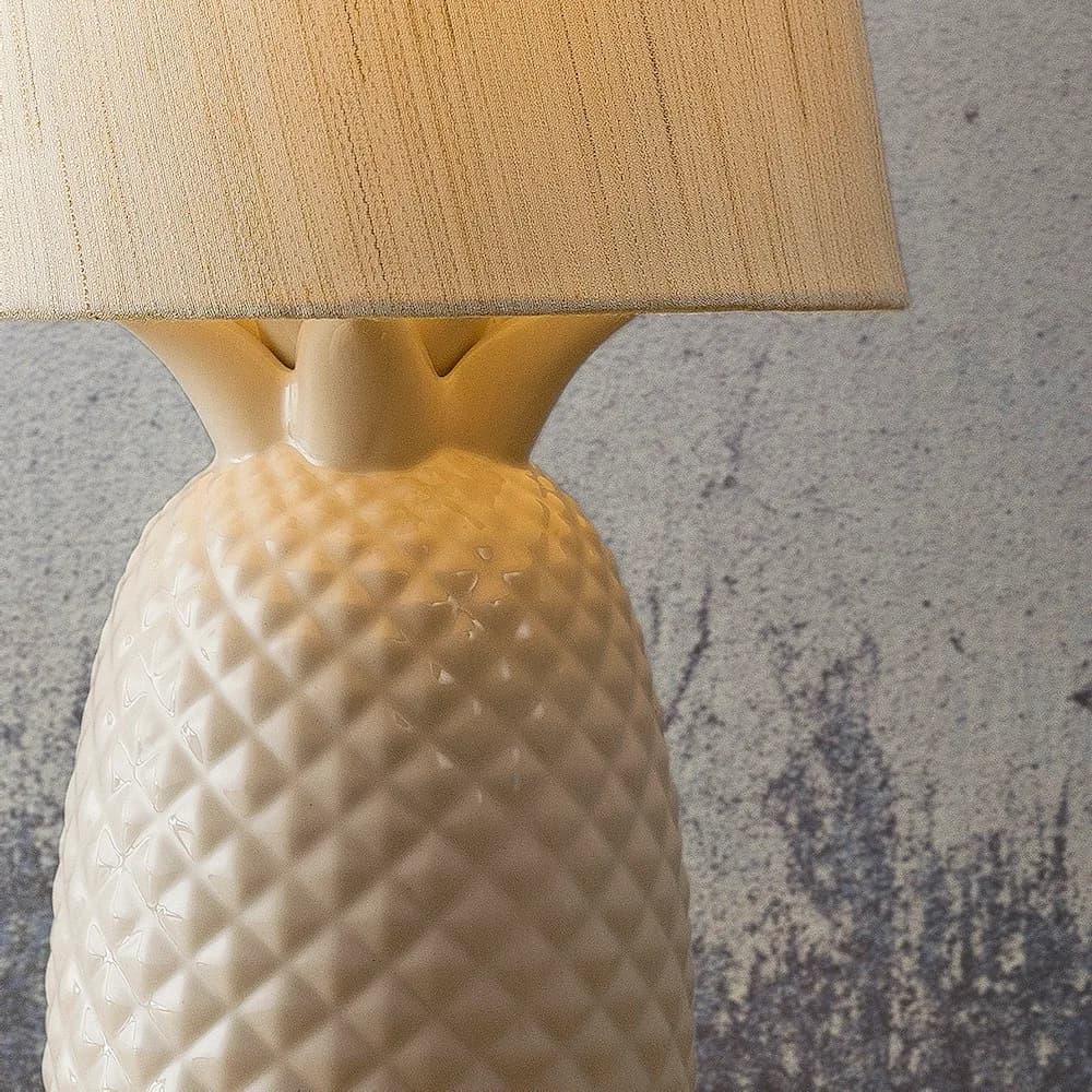 Ceramic table lamp with linen shade, detail