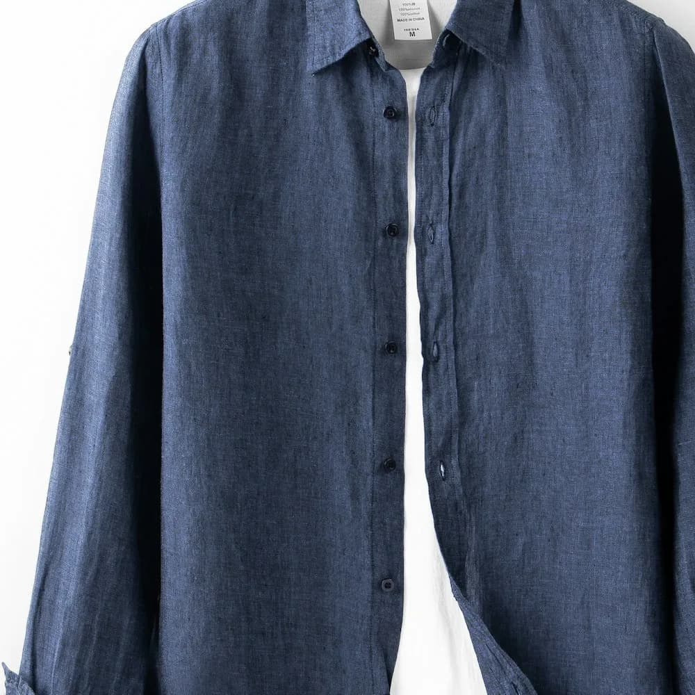 Handloom linen shirt, close-up