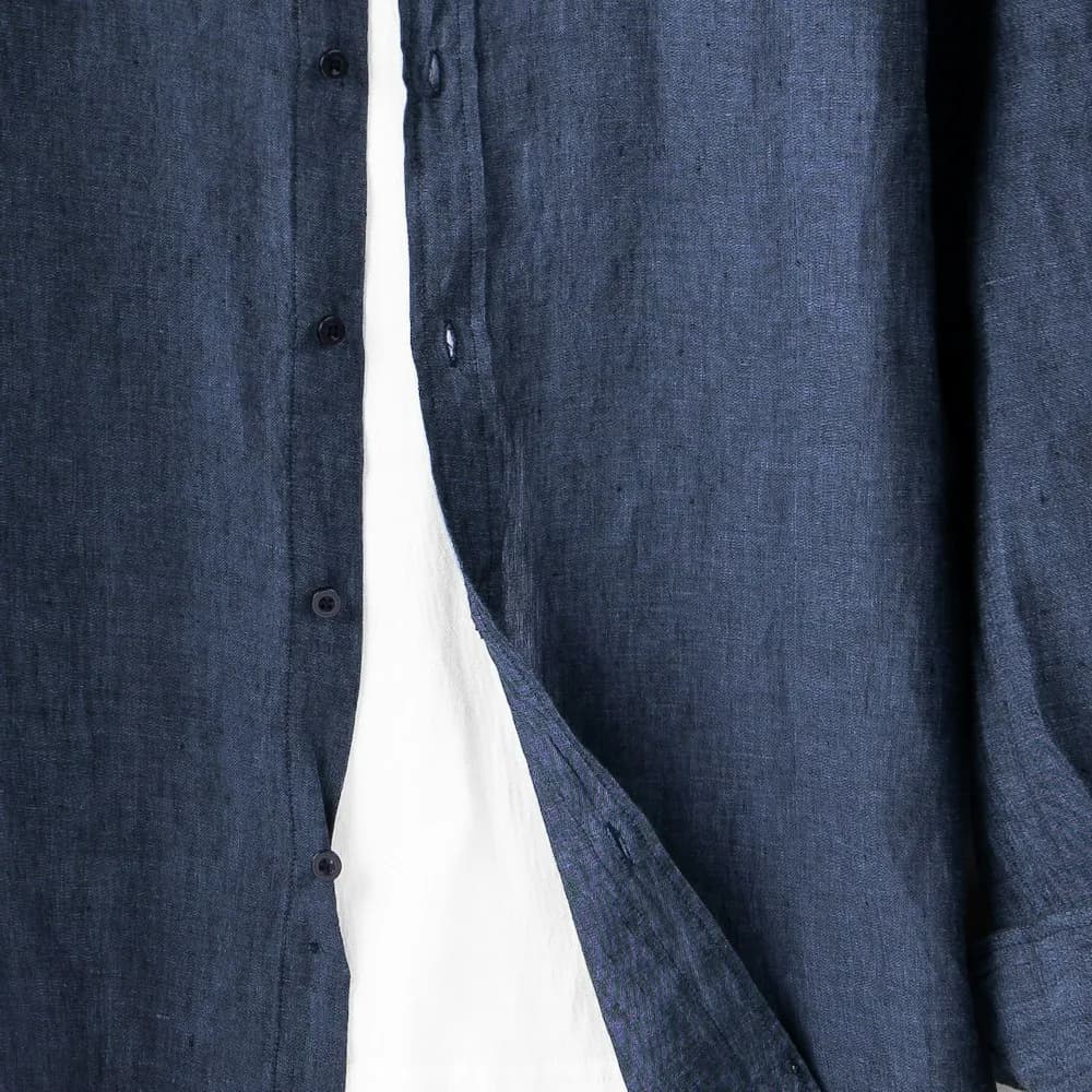 Handloom linen shirt, detail