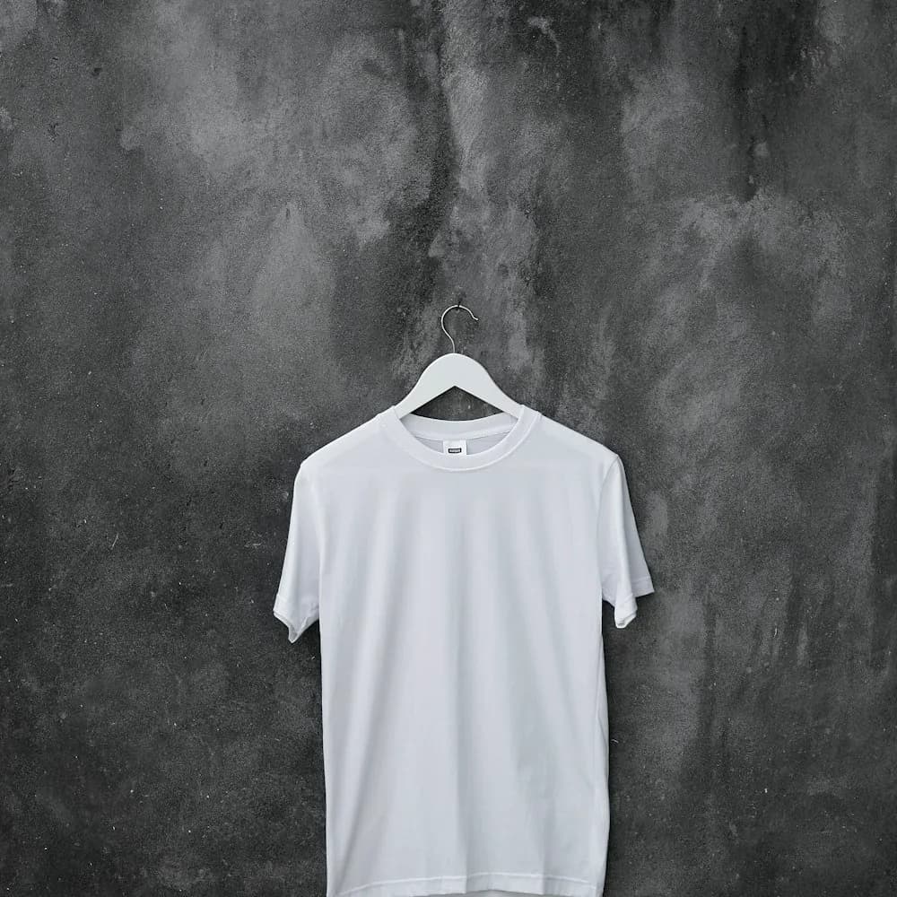 Organic cotton crew-neck tee